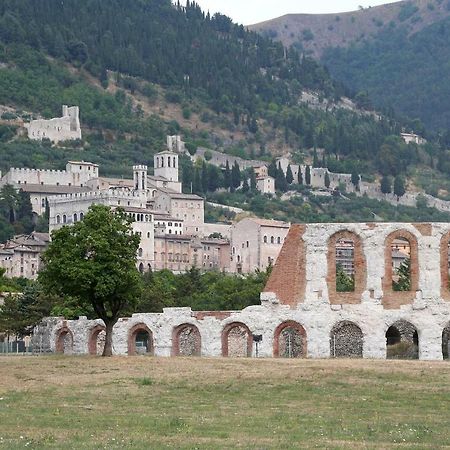 Apartament Happy House Gubbio Zewnętrze zdjęcie
